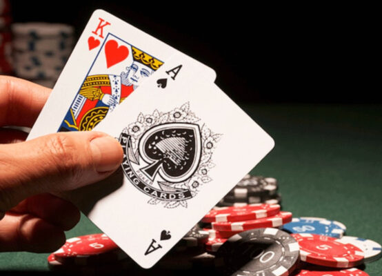 Thao tác tham gia khá đơn giản